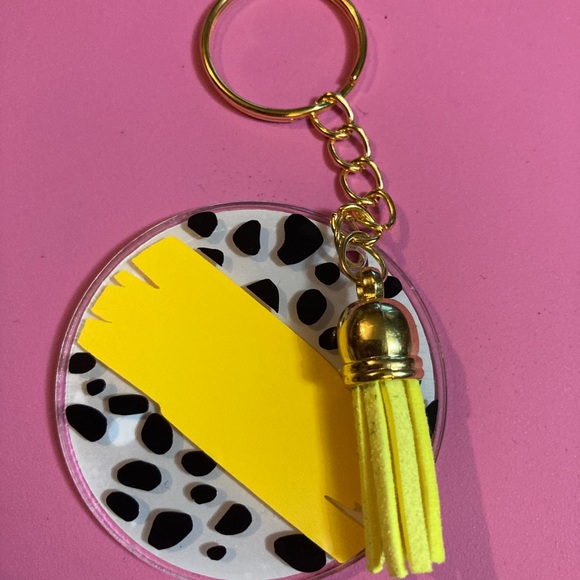 Personalized keychains - Picture 3 of 7